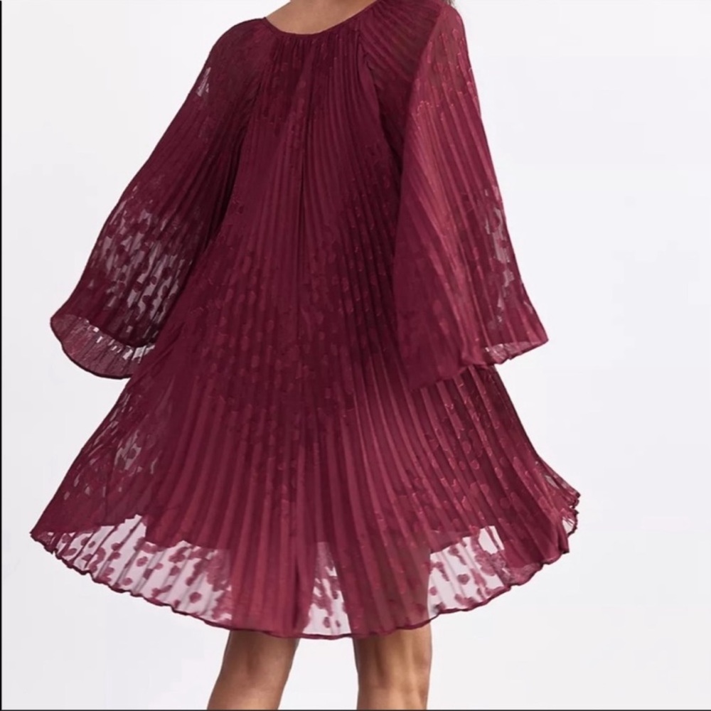 NWT Anthropologie Toulon Pleated Mini Dress Maroon